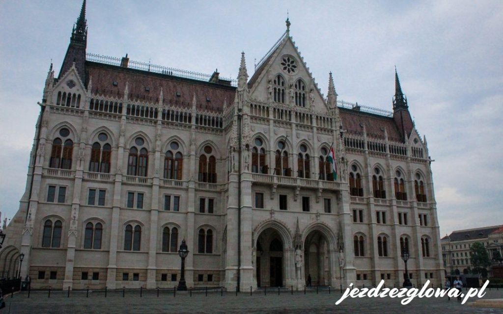 Fasada Parlamentu Węgier w Budapeszcie