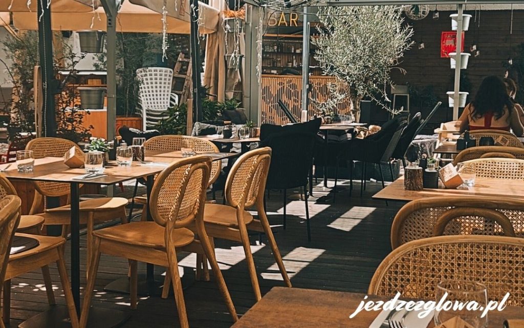 Uliczna restauracja FAT MAMA w Budapeszcie