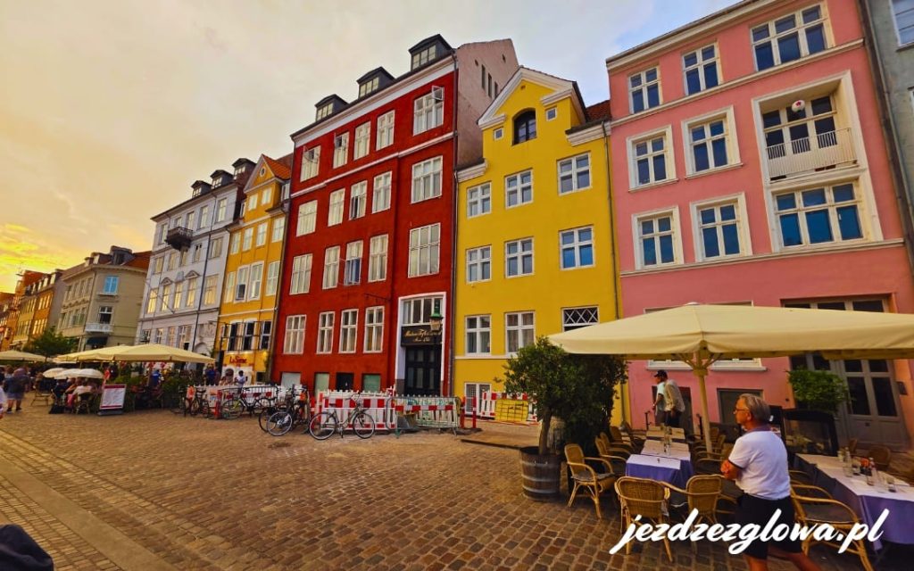 Kolorowe kamienice przy Nyhavn w Kopenhadze