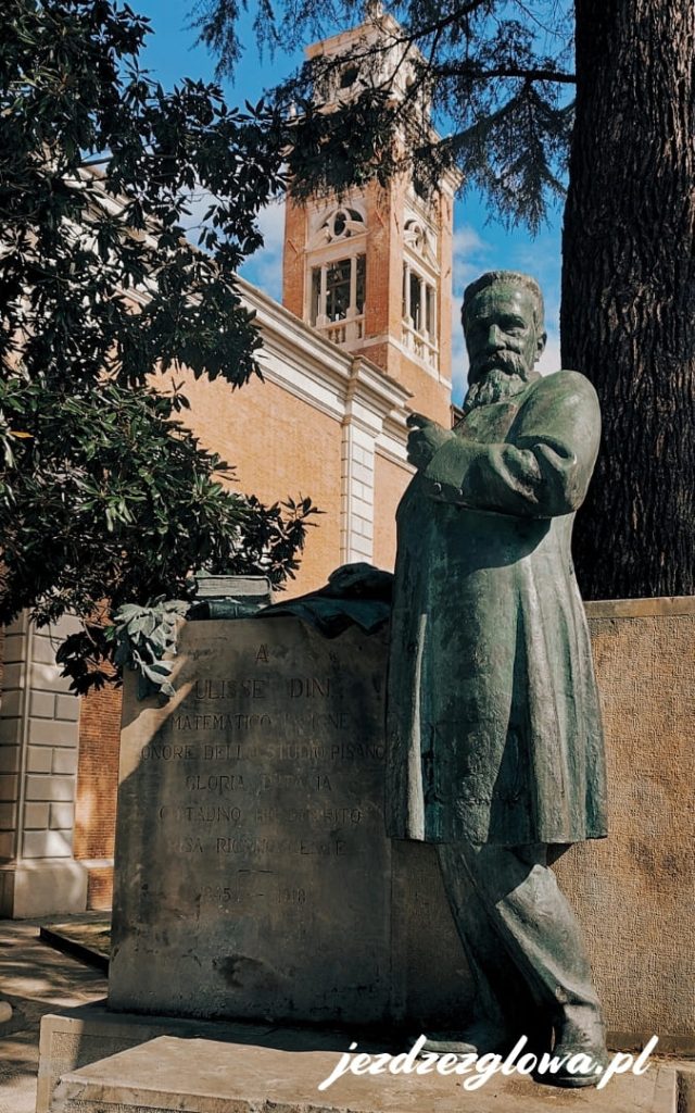 Pomnik Ulisse Diniego w Pizie