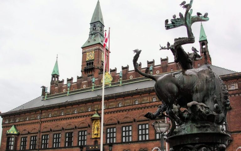 Ratusz (Kobenhavns Radhus) w Kopenhadze