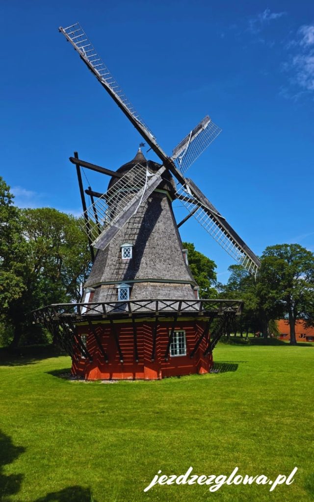 Wiatrak Kastelsmollen w Twierdzy Kastellet w Kopenhadze