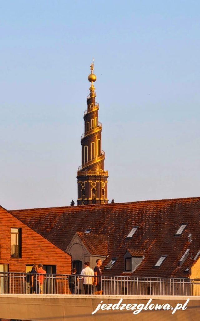 Wieża kościoła Our Saviour’s Church (Vor Frelsers Kirke) w Kopenhadze