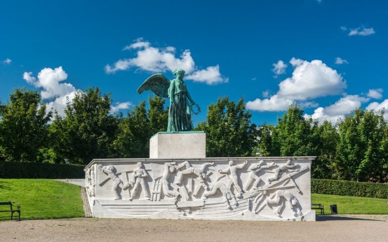 Pomnik Morski (Sofartsmonumentet) w Kopenhadze