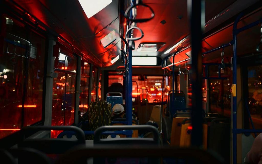 Podróż autobusem miejskim