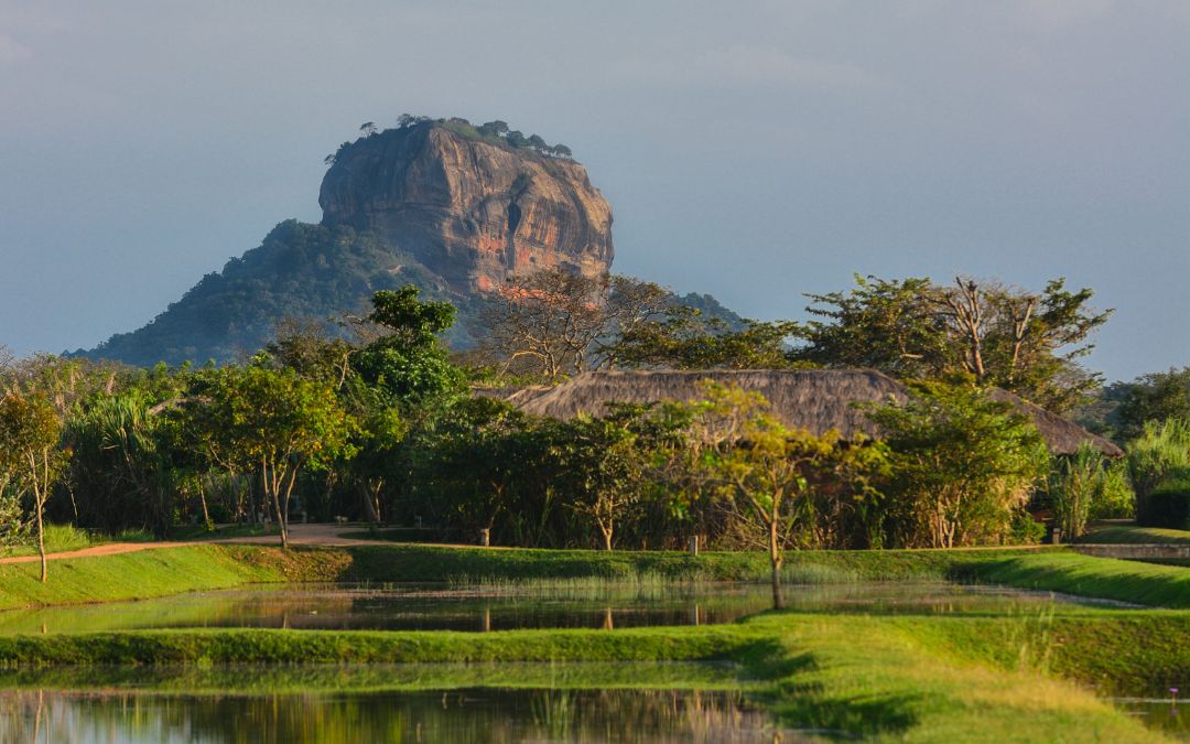 Sigiriya (Lwia Skała) - starożytna forteca skalna i pałac położony w dystrykcie Matale na Sri Lance