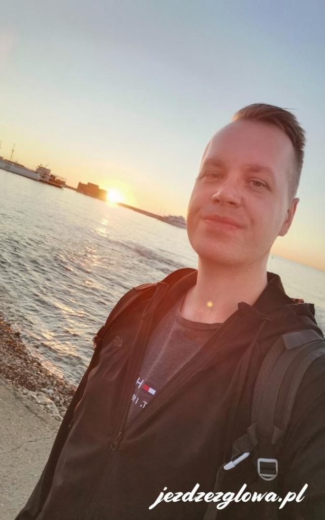 Zachód słońca nad portem