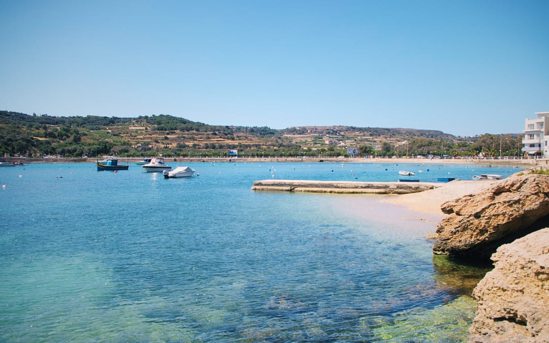 Zatoka St. Paul’s Bay w Qawrze