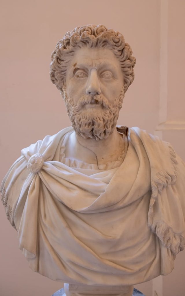 Marmurowe popiersie cesarza Marka Aureliusza w Muzeach Kapitolińskich w Rzymie