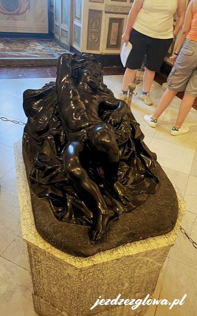 Rzeźba "Alegoria snu" w Galerii Borghese w Rzymie