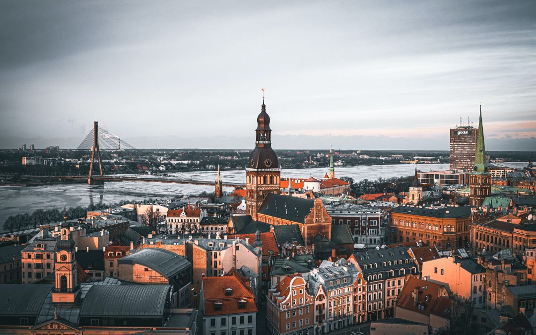 Stare miasto w Rydze widok z lotu ptaka