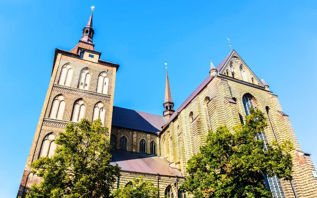 Kościół Mariacki w Rostocku, gotycka świątynia z cegły