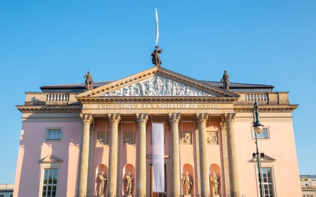 Front opery Staatsoper Unter den Linden W berlinie