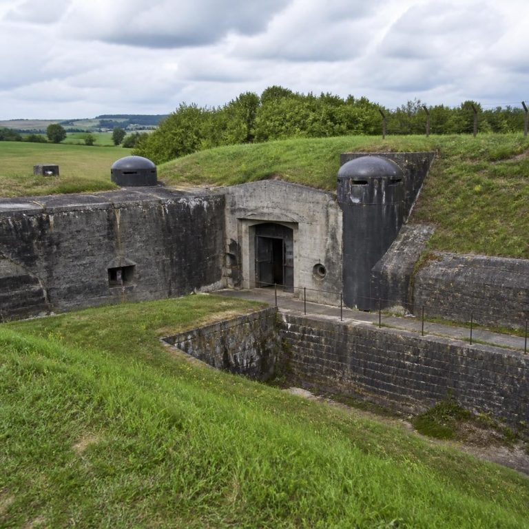 Fort Schoenenbourg: francuska twierdza bojowa na Linii Maginota pod Hunspach